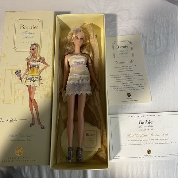 Barbie Fashion Model Collection - Picture 2 of 2